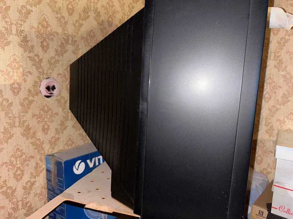 Продам почти новый ТВ. Японский оригинал. Почти не использовали.