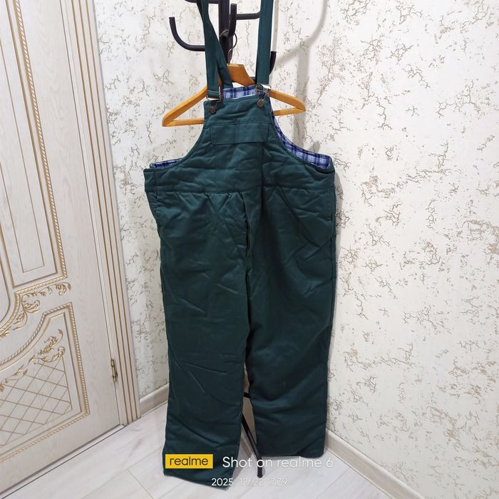 Продам комбинезон зимний