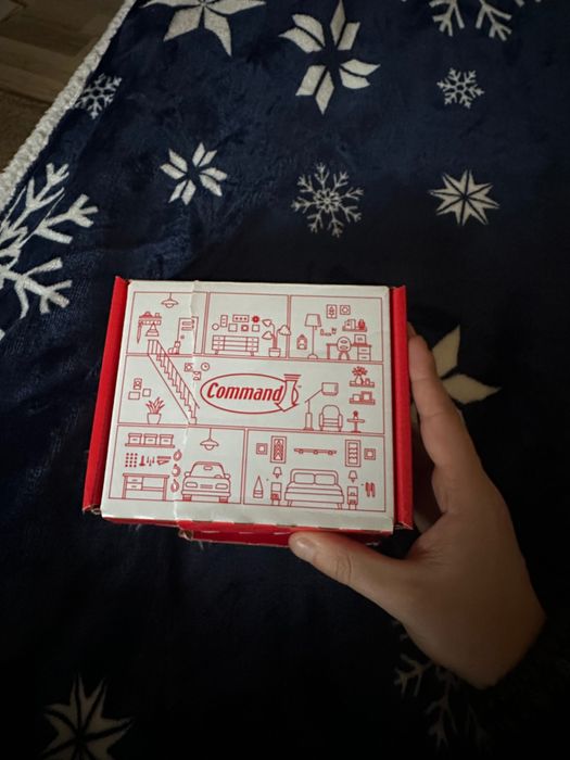 Command Cleme transparente pentru agățarea decorațiunilor