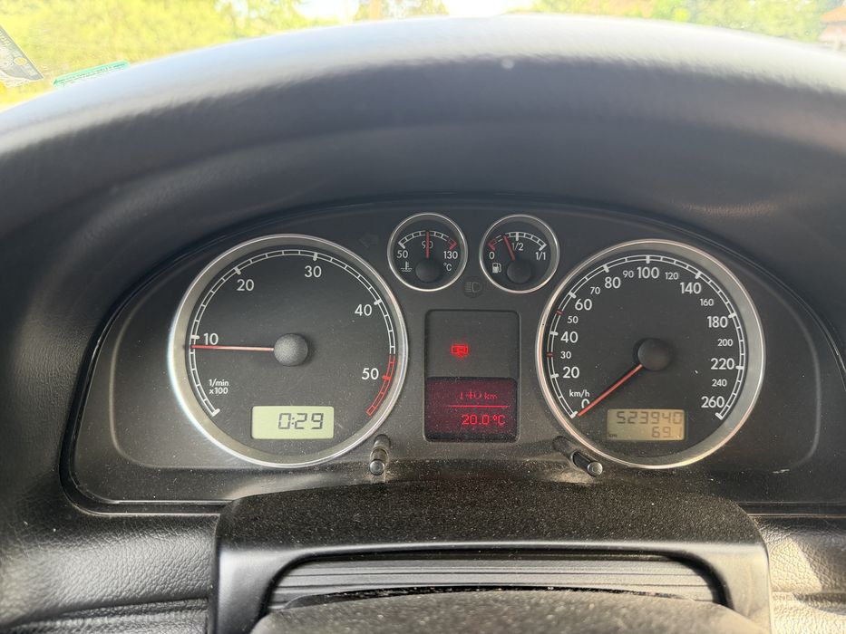VOLKSWAGEN Passat 0 — imagine 5