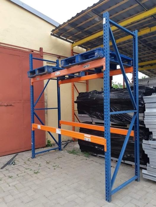 Rafturi metalice industriale