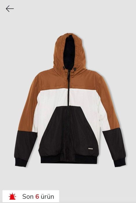 Куртка.Турция Зима -тёплая
 Непромокаемая. 
Размер S.
 Качество  люк