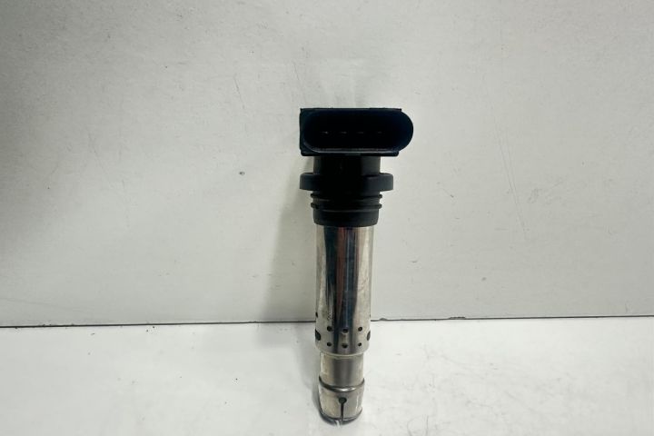 Bobina inductie 0040102030 Volkswagen VW Golf a 5-a generatie