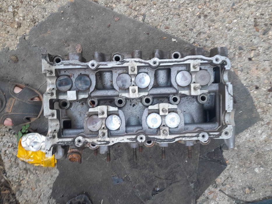 Глава за vw 2.3 150к   пет цилиндъра