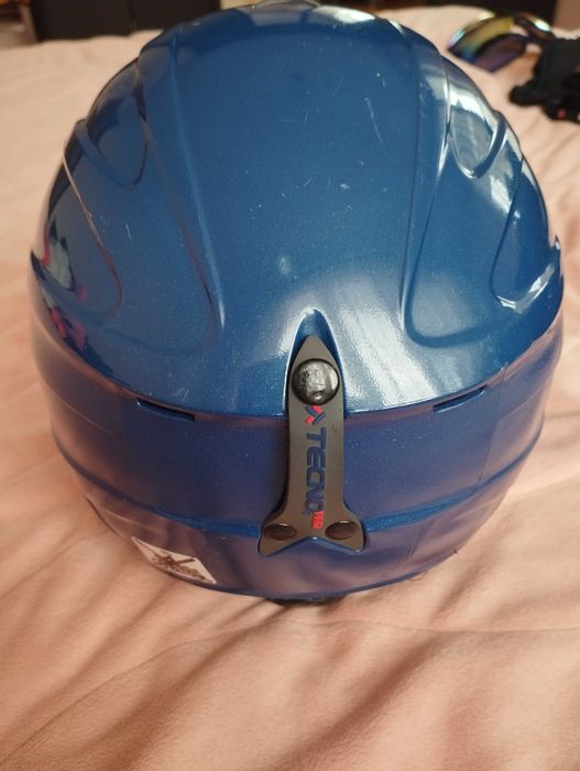 Ски каски Rosignol