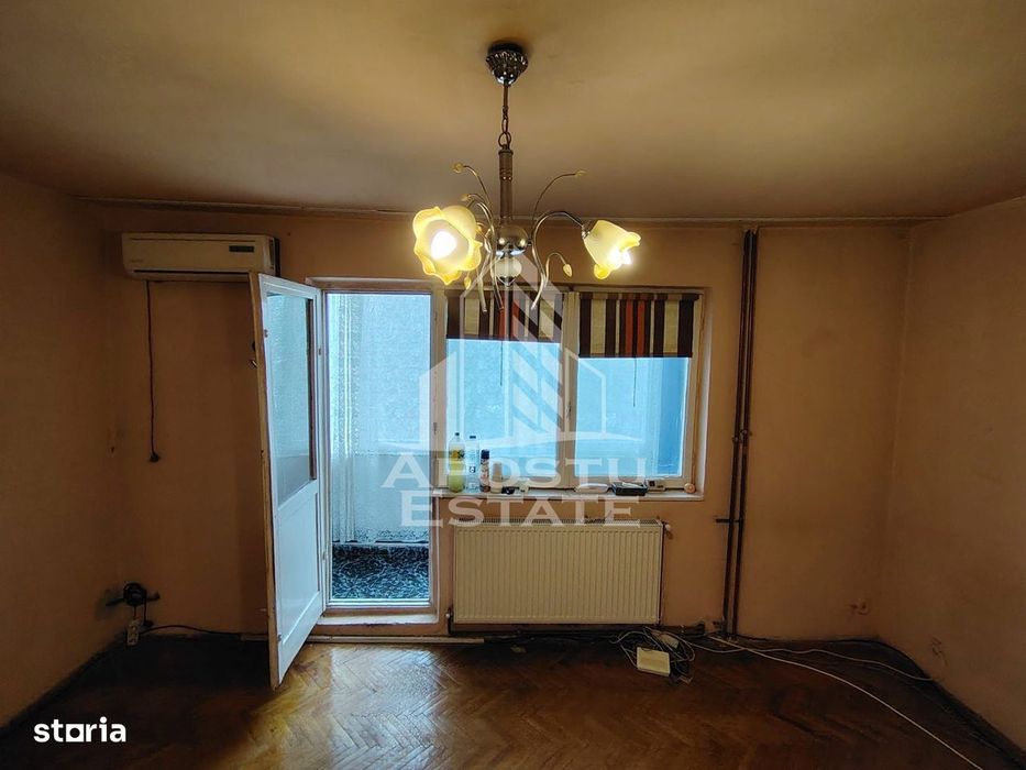 Apartament cu 2 camere de vanzare, boxa, Zona Cetatii, Timisoara — fotografia 2