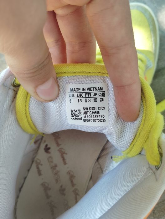 Adidași Adidas între mărimea 36-38