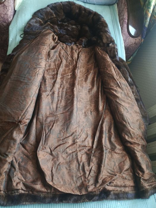 Продам шубу норковую б/у