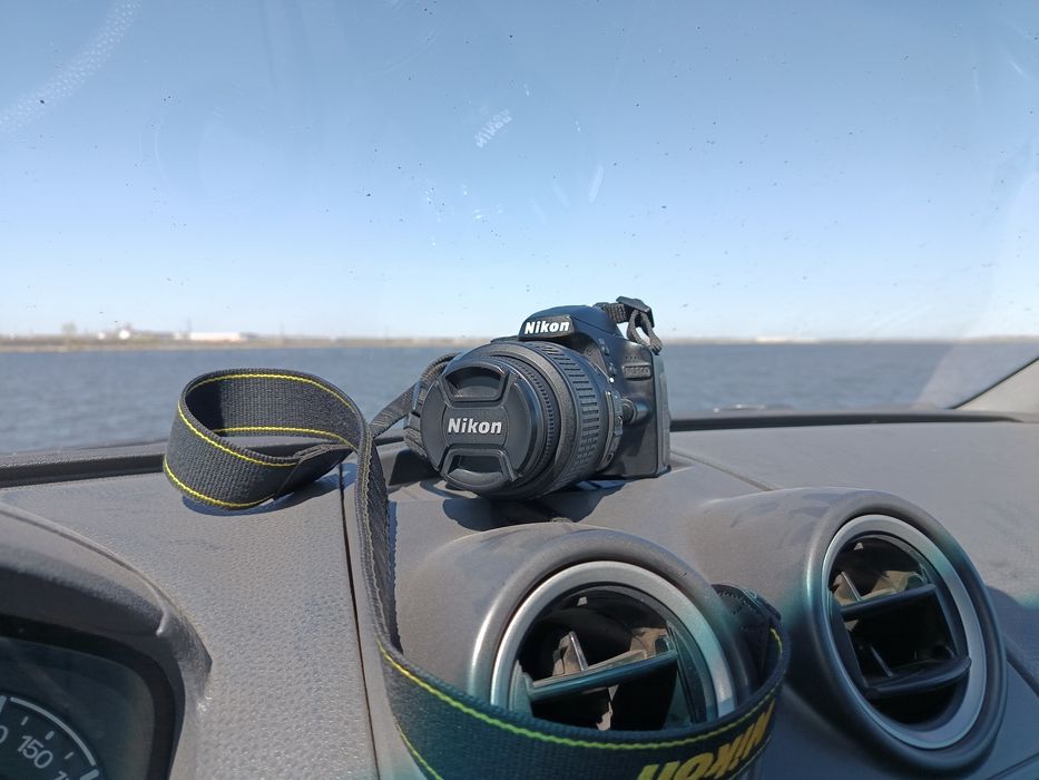 Фотоаппарат Nikon d3200 с обьективами