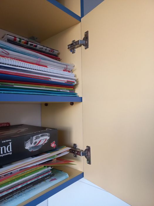 Шкаф за съхранение / Стенен монтаж