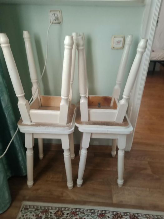 Продам табуретки 2500