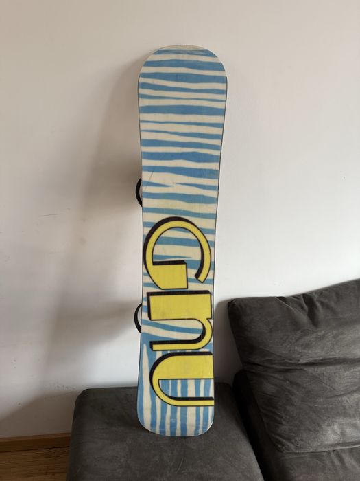 Сноуборд GNU B-mini + Автомати + Обувки