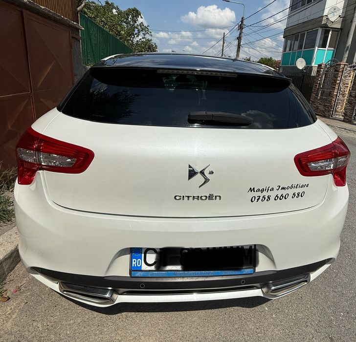 DS5 Alb Perlat / Înmatriculat