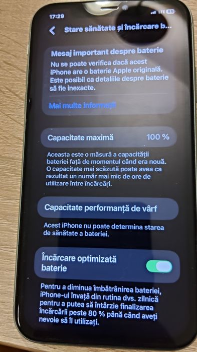 iPhone 11 verde deschis