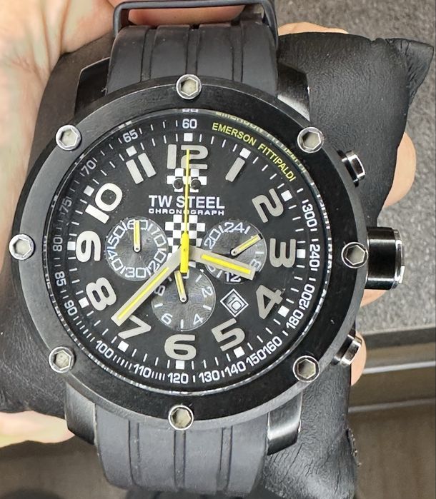 Мъжки часовник TW Steel TW610