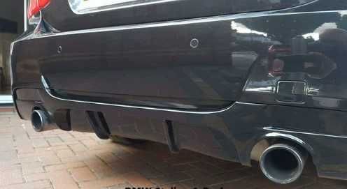 бмв е90 е91 оребрен дифузьор / добавка за задна броня за bmw e90 e91