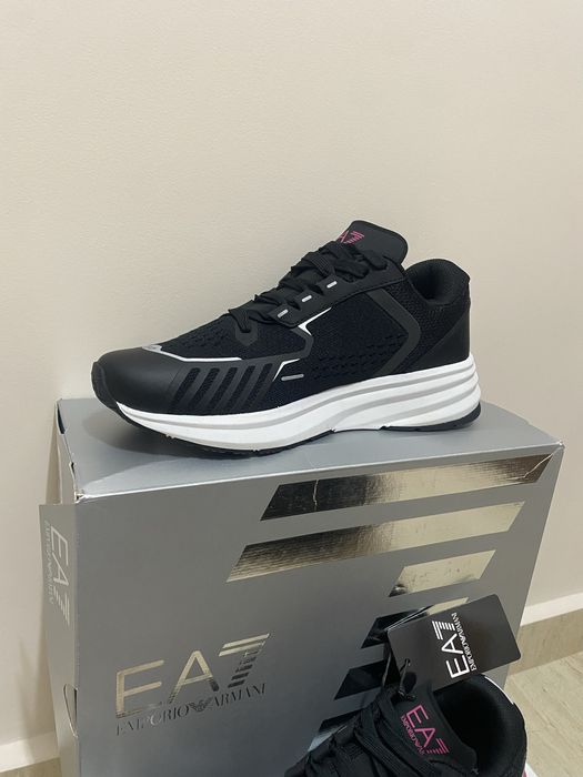 Дамски маратонки Emporio Armani EA7 38 номер