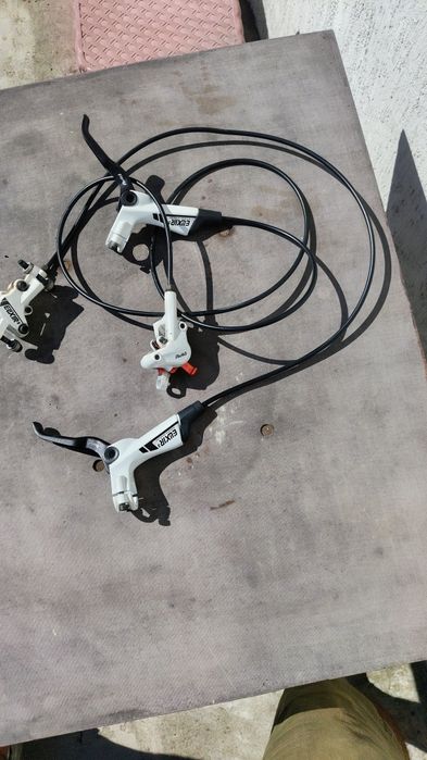 Sram avid 3 хидравлични спирачки