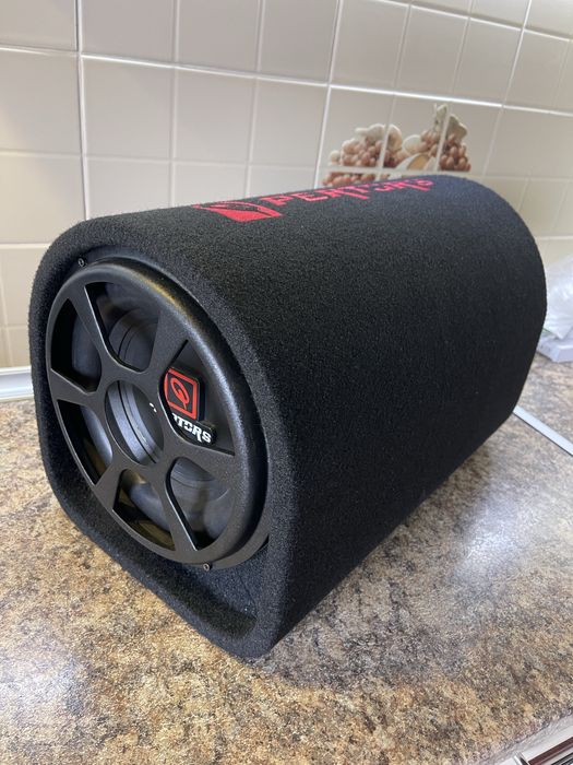 Активный сабвуфер Pertors 10 дуюм