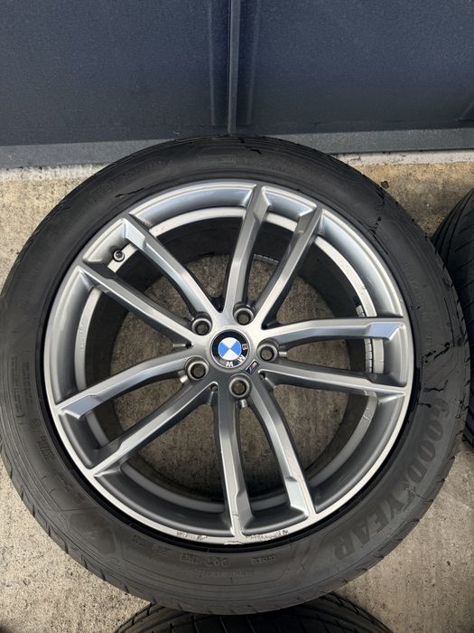 Jante BMW Seria 5 G30 G31 R18  originale  Styling M662
