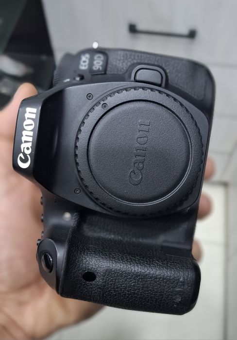 Eos 90D & 18-135mm nano usm