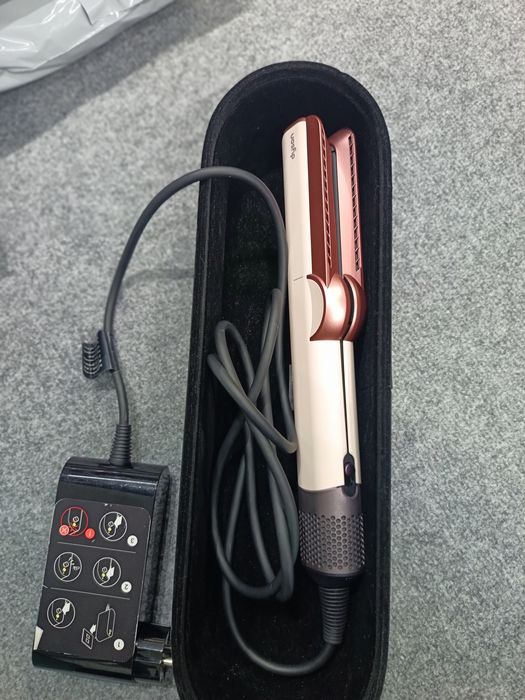 Dyson стайлер HD05