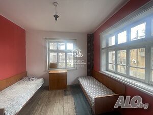 Продава се Етаж от къща в Средец - 85 кв.м за 348 €/кв.м - Снимка #10