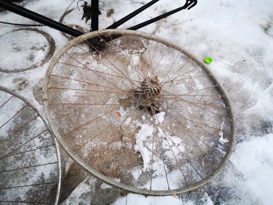 Продам раму шоссейного велосипеда с дисками