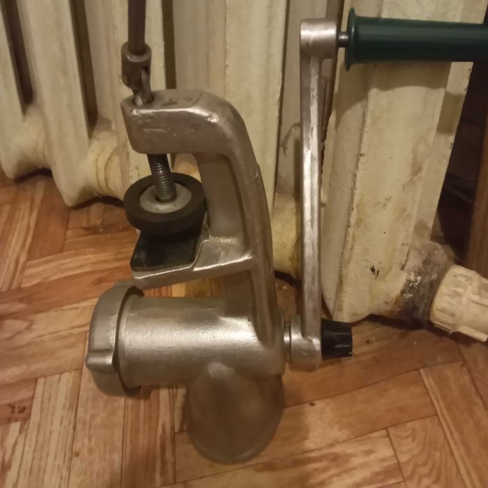 Мясорубки советские ручные