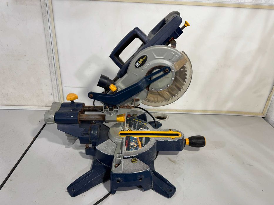 Циркуляр пендула  - Pro 1200W / 210mm