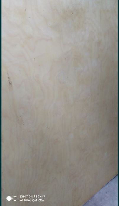 Фанер Россия 4 мм. 153×153 Алипланган. Лакланган. Доналаб хам сотилади