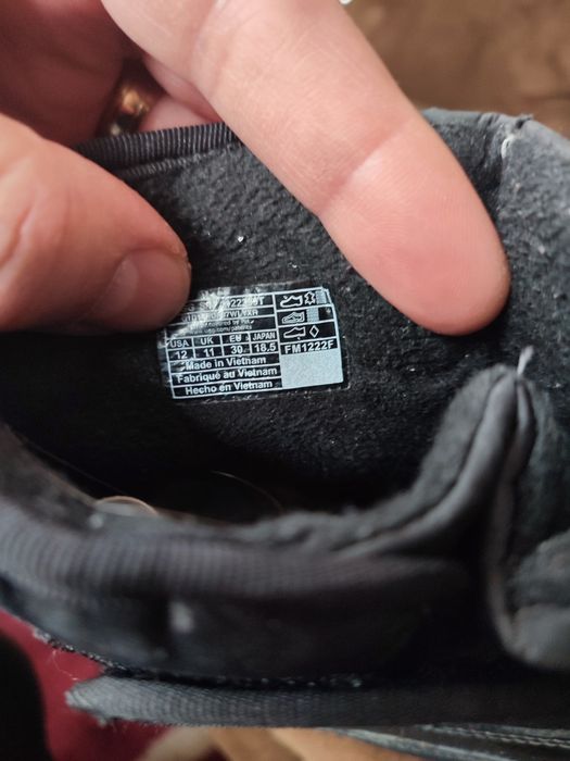 Cizme UGG băieți mărimea 30