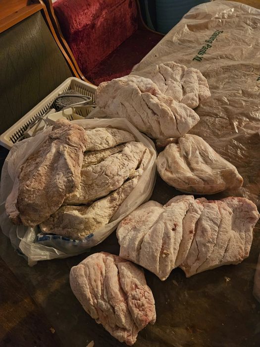 Куйрык май сатылады.