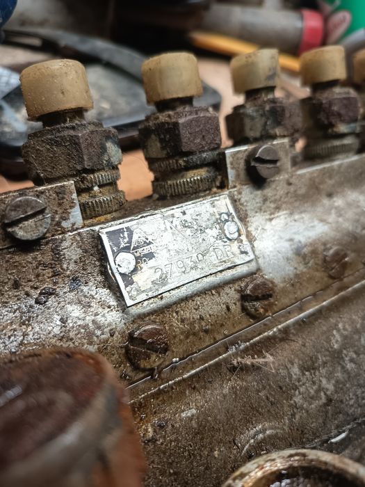 Pompa de injecție 8 in linie