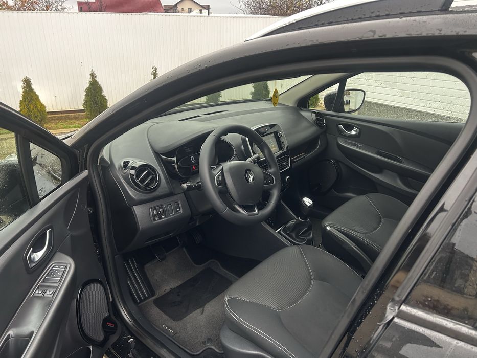 Renault Clio model 2020 0,9 benzina euro 6