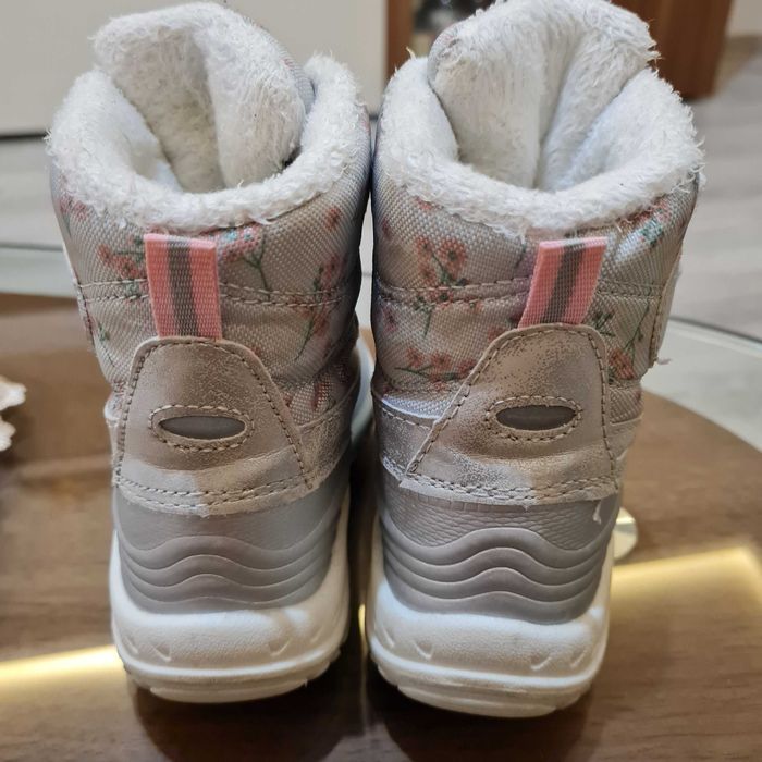 Ghete imblanite pentru iarna, marimea 24