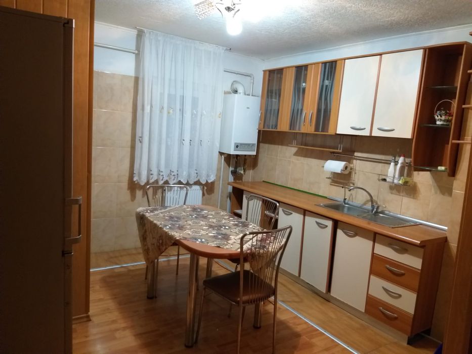 Inchiriez Apartament 2 camere Mioveni