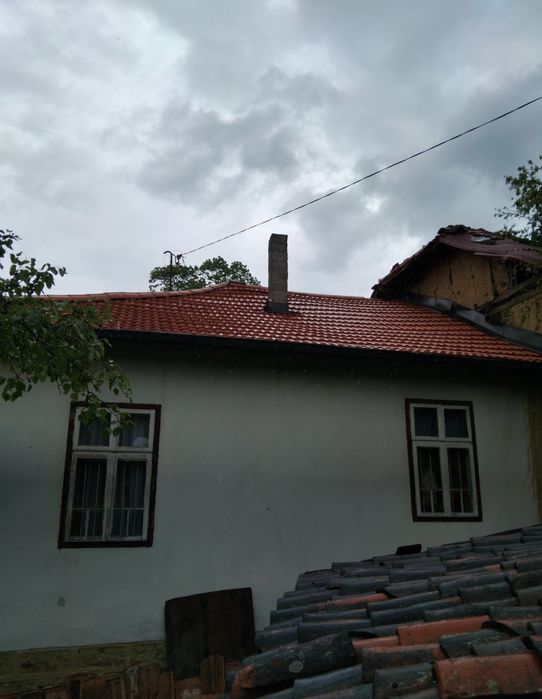Продава къща в с.Згурово обл.Кюстендил