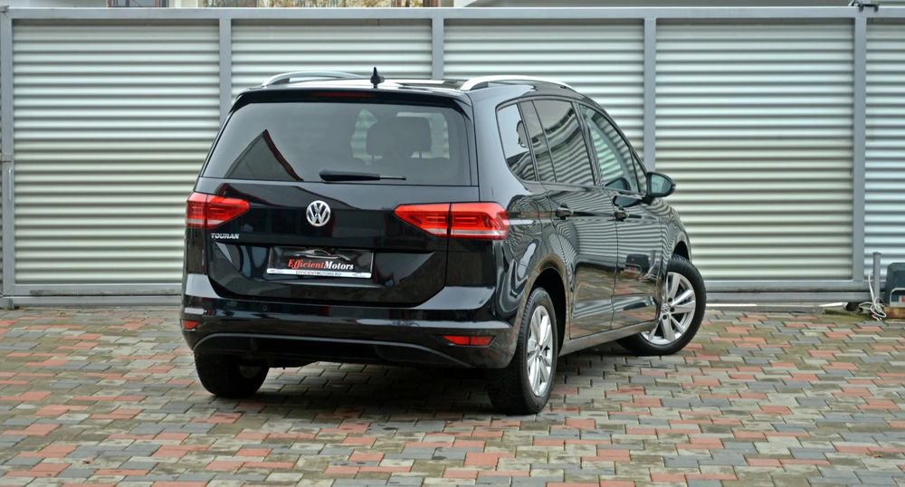 Volkswagen Touran Garantie/Automat/Navi/ACC/Distronic/Camera/Senzori/Carte service