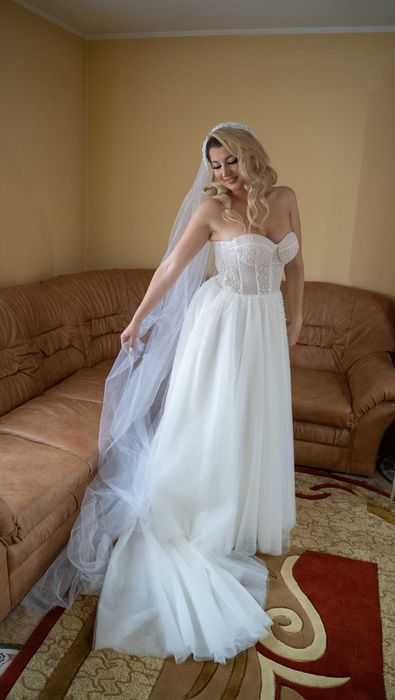Vand rochie de mireasa