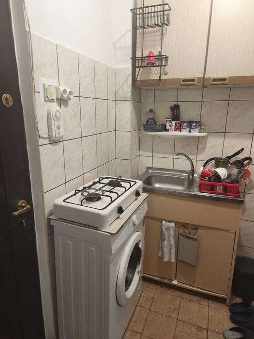 Închiriez garsonieră in Calea Buziașului, Etaj 1