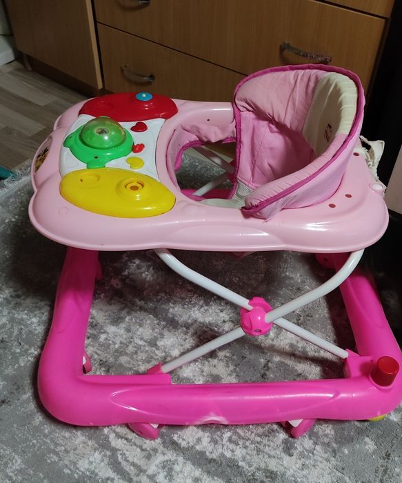 Детские ходунки.