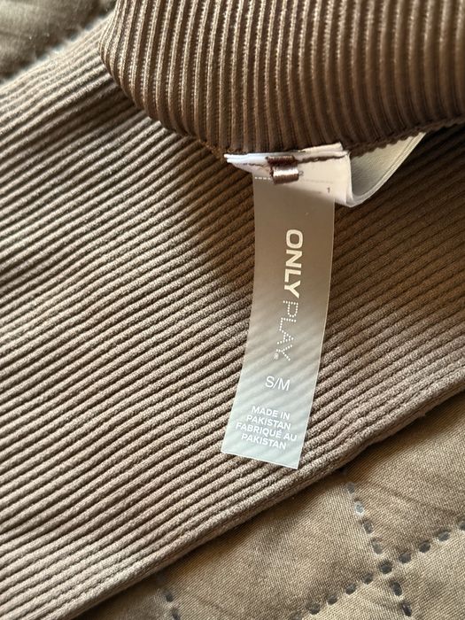 Дамски клин, чисто нов