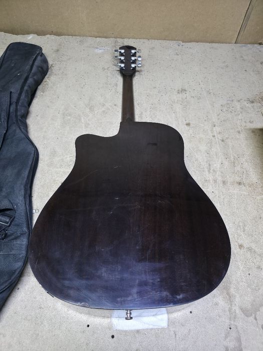 Электроакустическую гитара Fender CD-60CE NAT