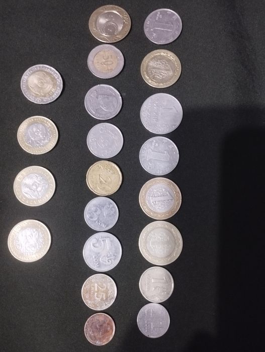 Продам сувенирные монеты