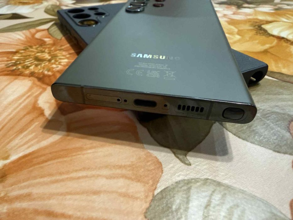 Като НОВ SAMSUNG S 23 ultra