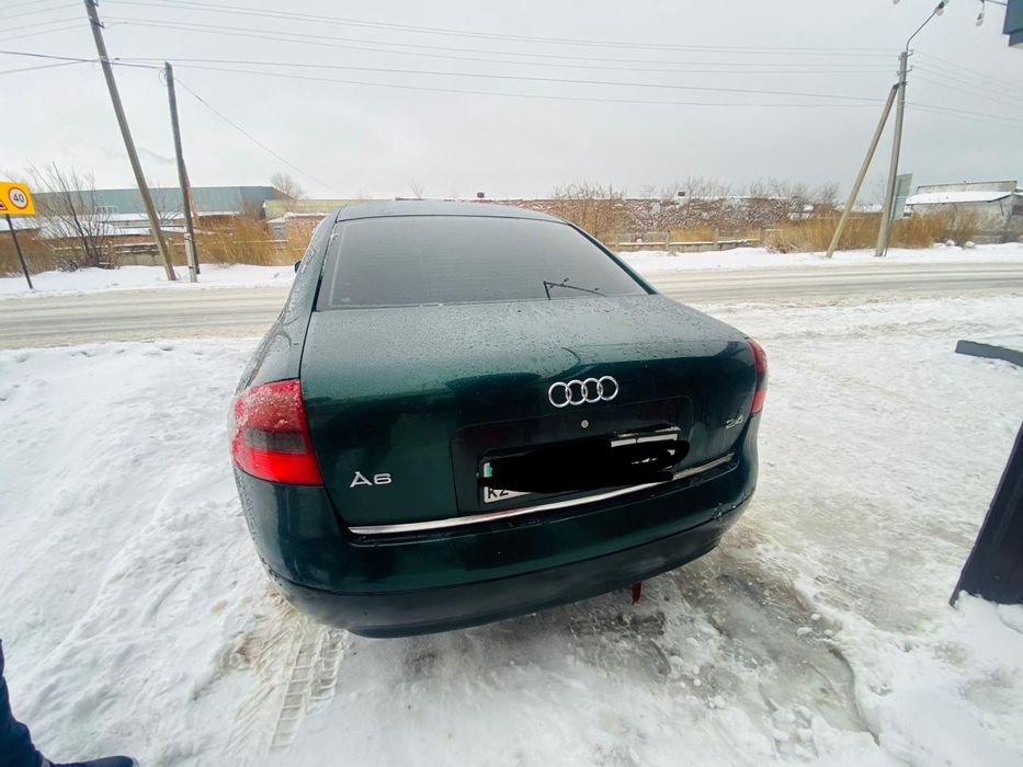 Ауди а6 с5         .