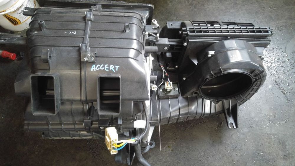 Tulumba aer bord hyundai accent 1.5 crdi 2005-2010