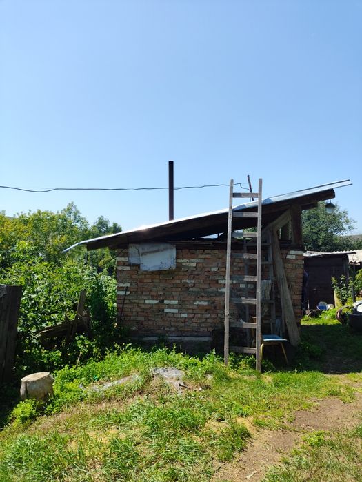 Продам дом на разбор