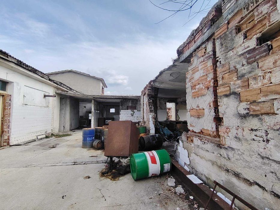 Бивша кланица в гр. Ловеч !